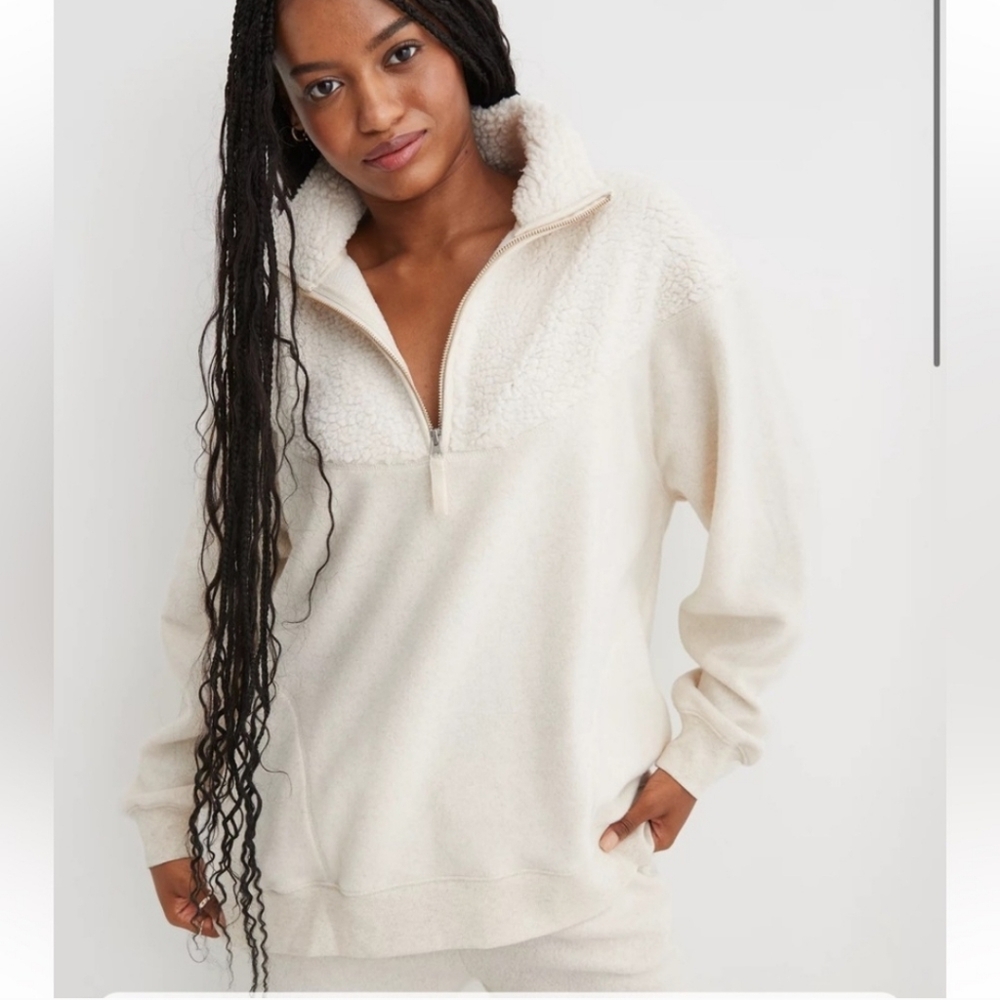 Aerie Cozy Hometown Holiday Sherpa 1/4 Zip Pullover Sweatshirt. Cream. Small.